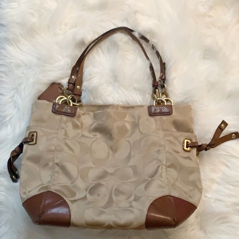 Coach | Logo Handbag